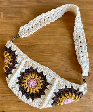 Daisies Sling Bag~By Rylee Ann